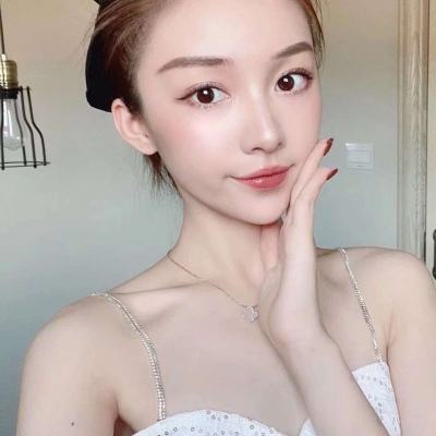 果盘光之圣境放置次元手游下载